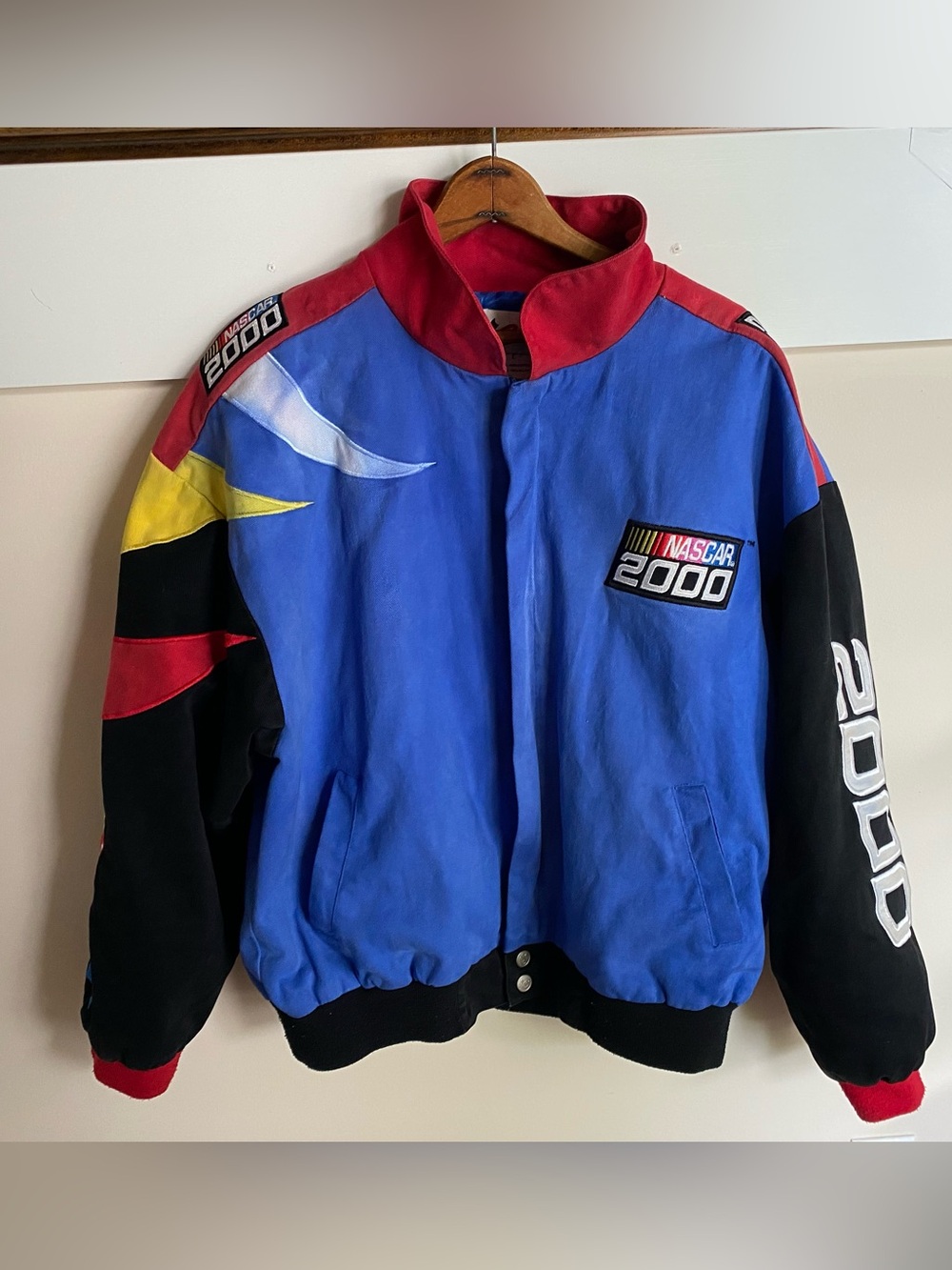 Chase Authentics NASCAR jacket large